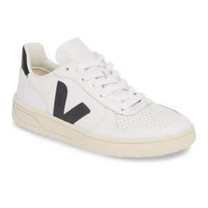 Veja V-10 Sneakers